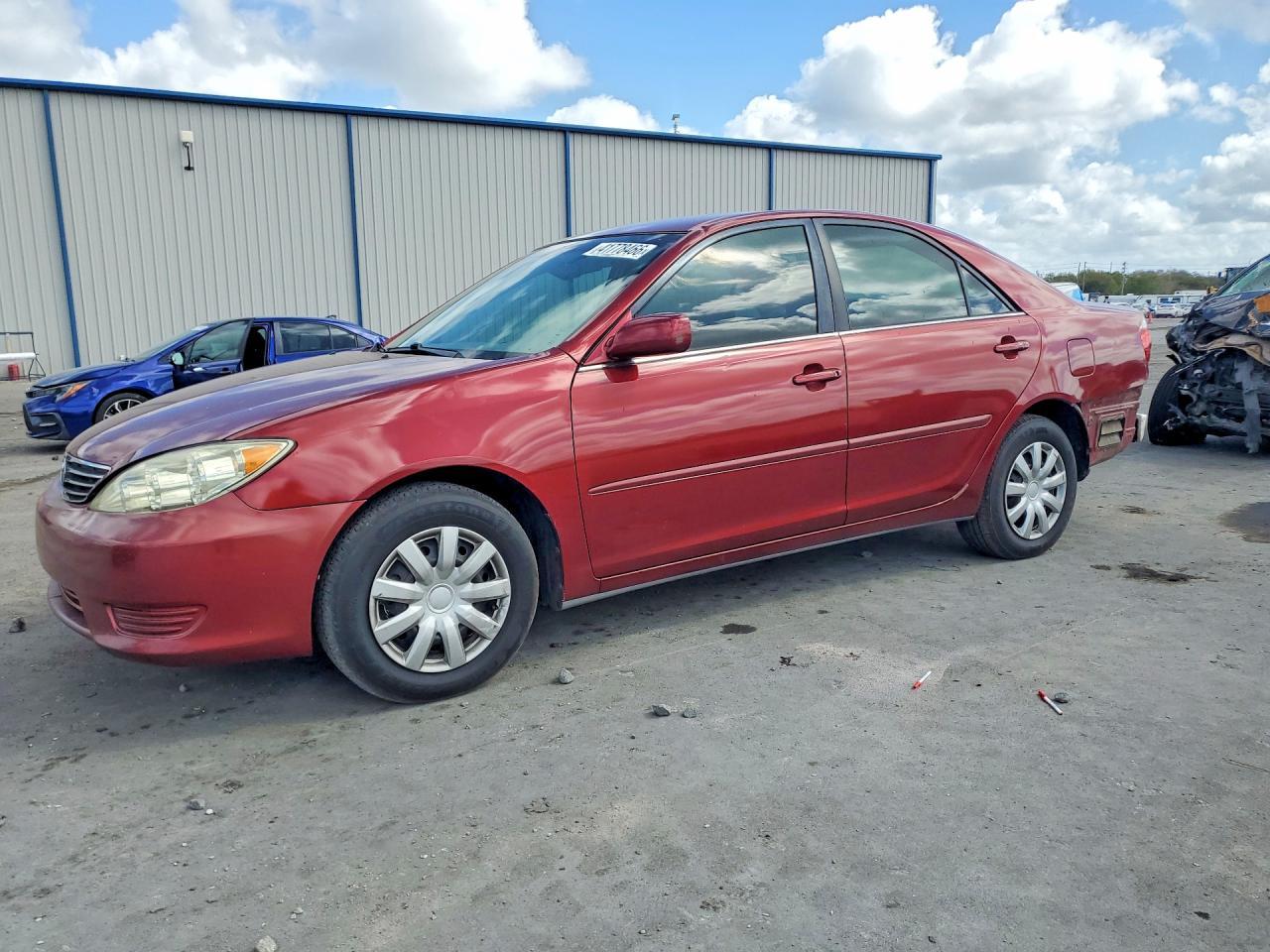 2005 TOYOTA CAMRY