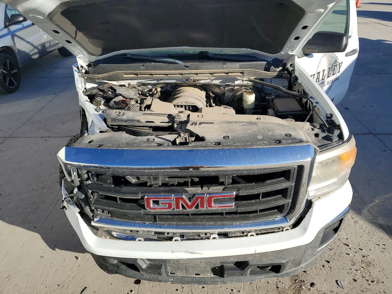 2015 GMC Sierra