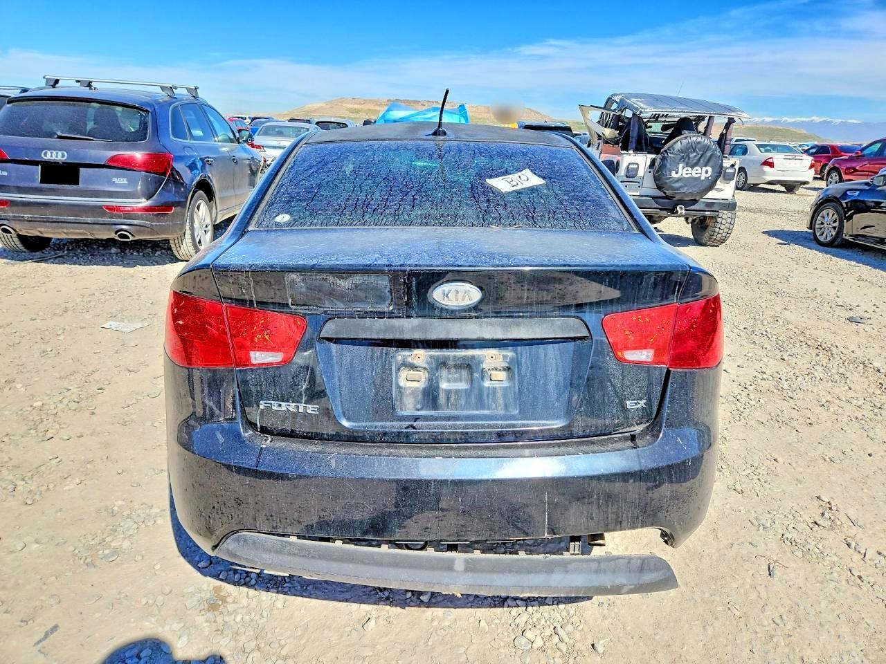 2013 KIA FORTE