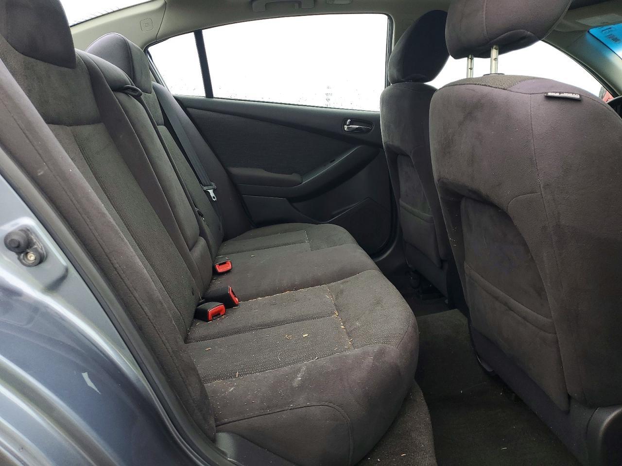 2010 NISSAN ALTIMA