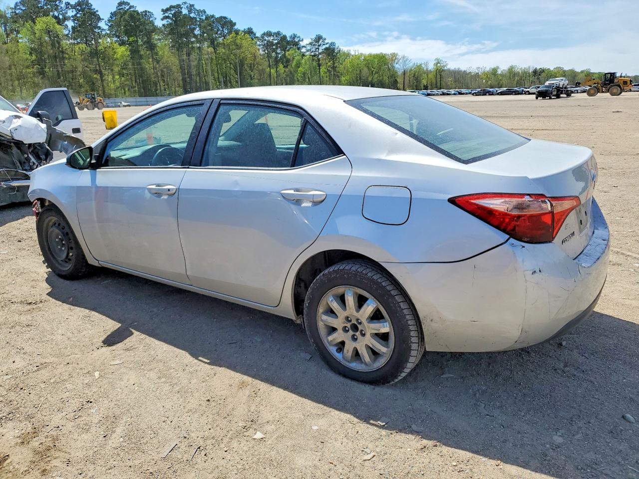 2018 TOYOTA COROLLA