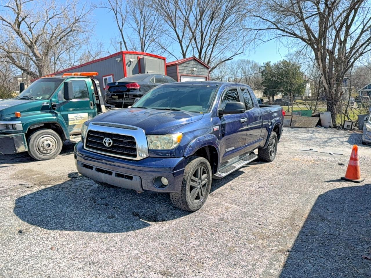 2007 TOYOTA TUNDRA