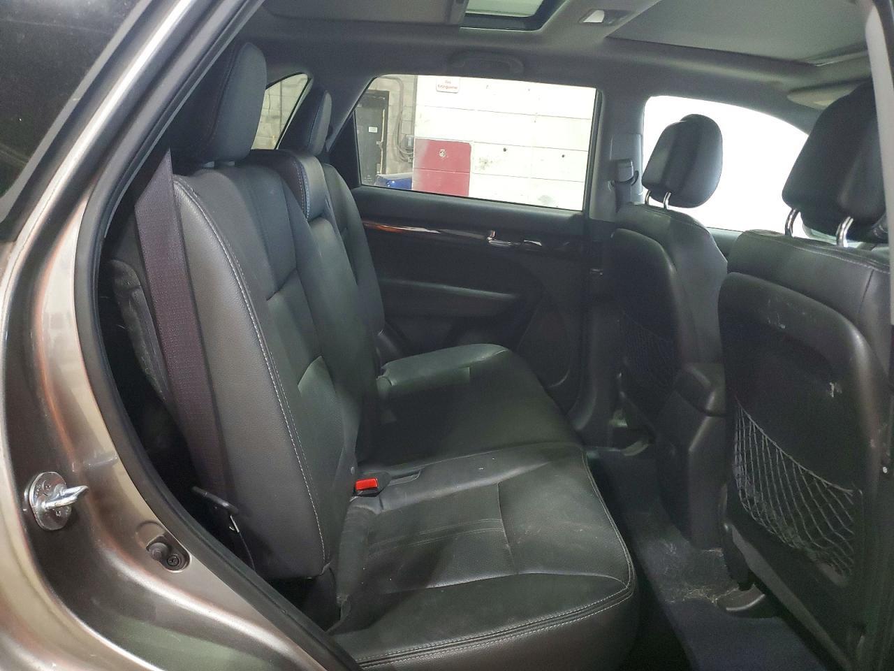 2011 KIA SORENTO