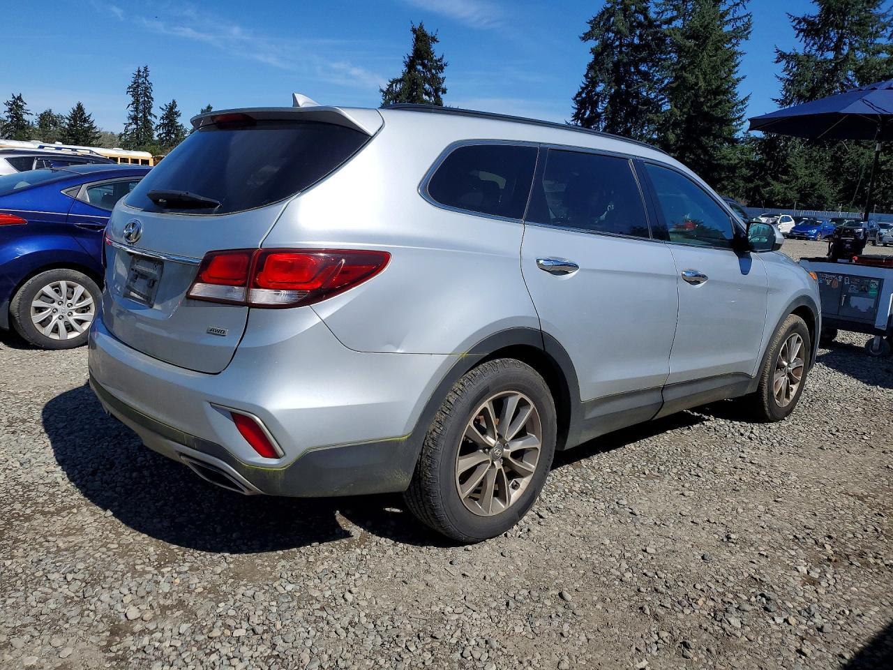 2017 HYUNDAI SANTA FE