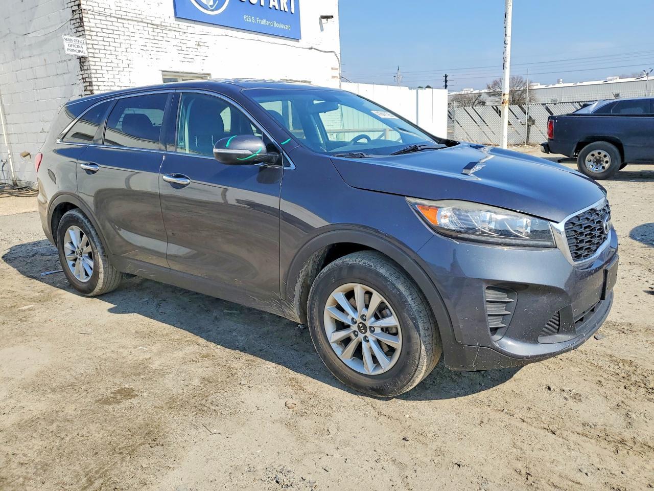 2019 KIA SORENTO