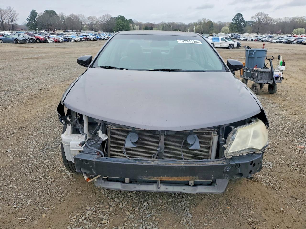 2014 TOYOTA CAMRY