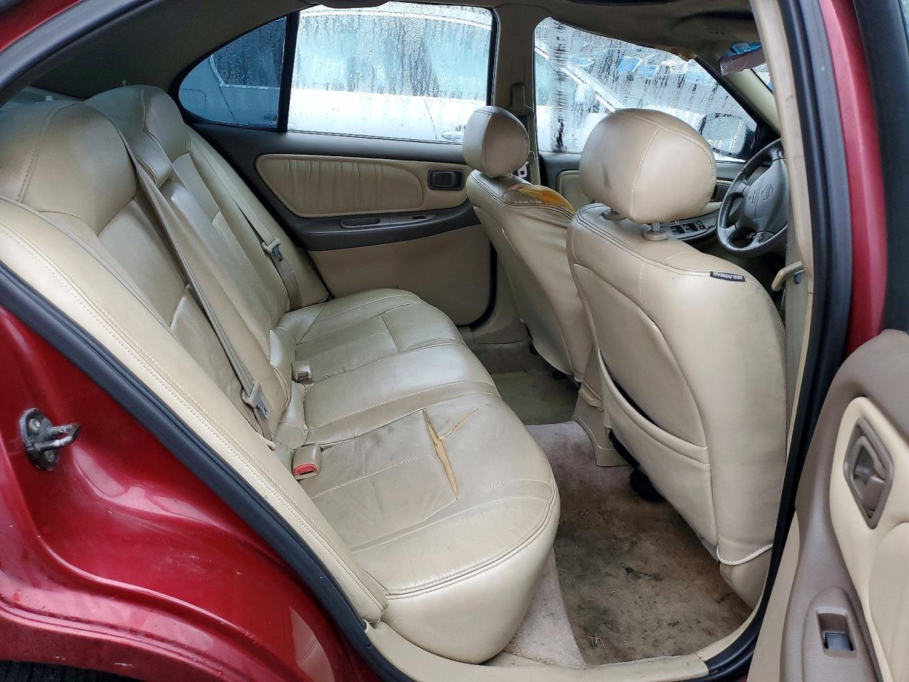 2001 NISSAN ALTIMA
