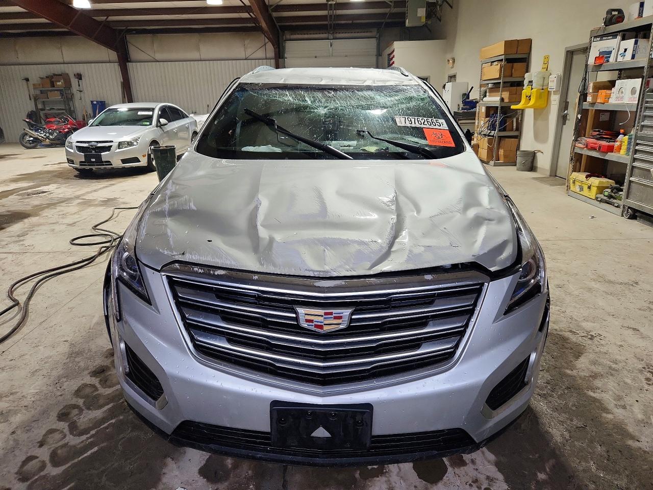 2017 CADILLAC XT5