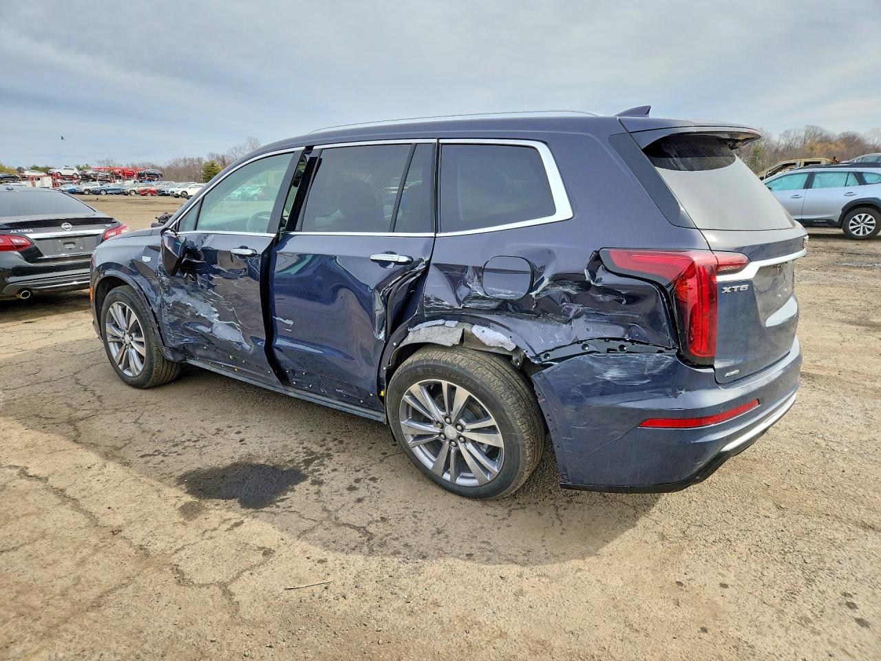2024 CADILLAC XT6