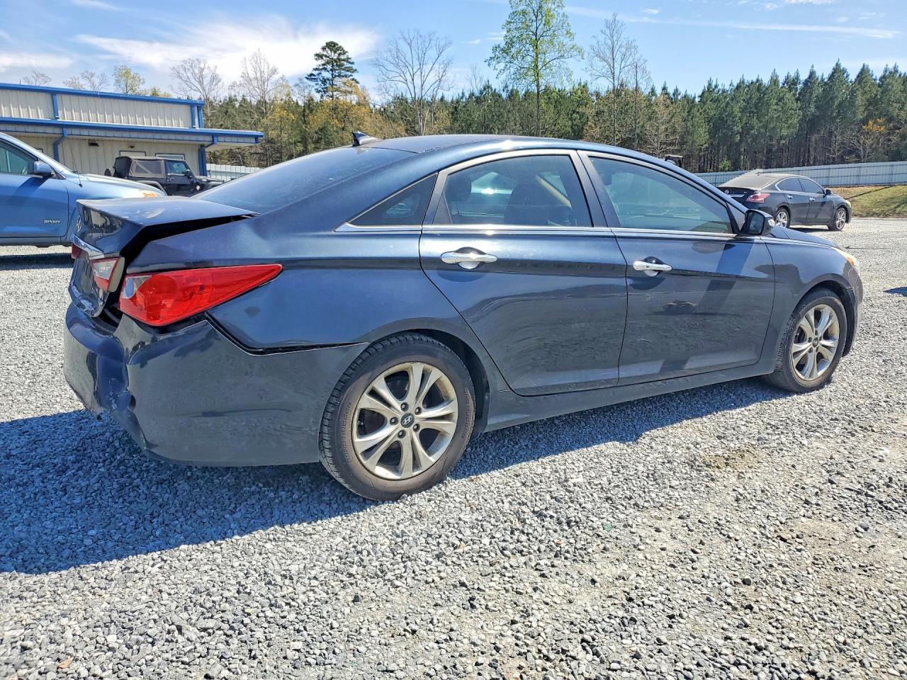 2013 HYUNDAI SONATA