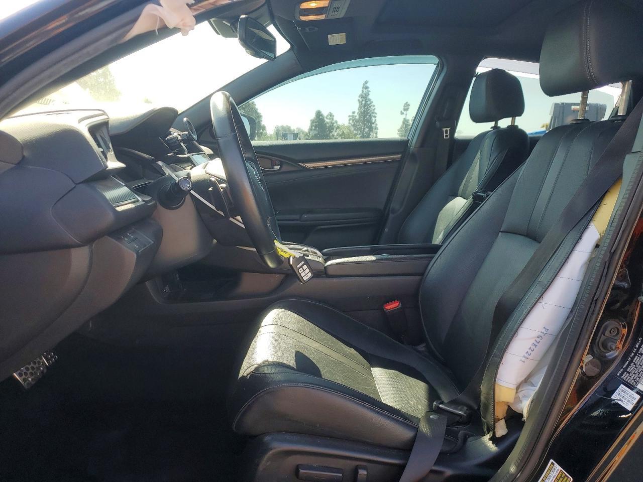 2018 HONDA CIVIC