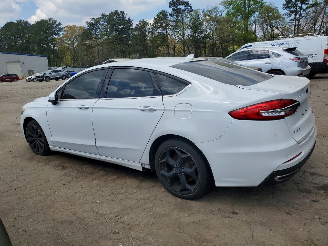 2019 FORD FUSION