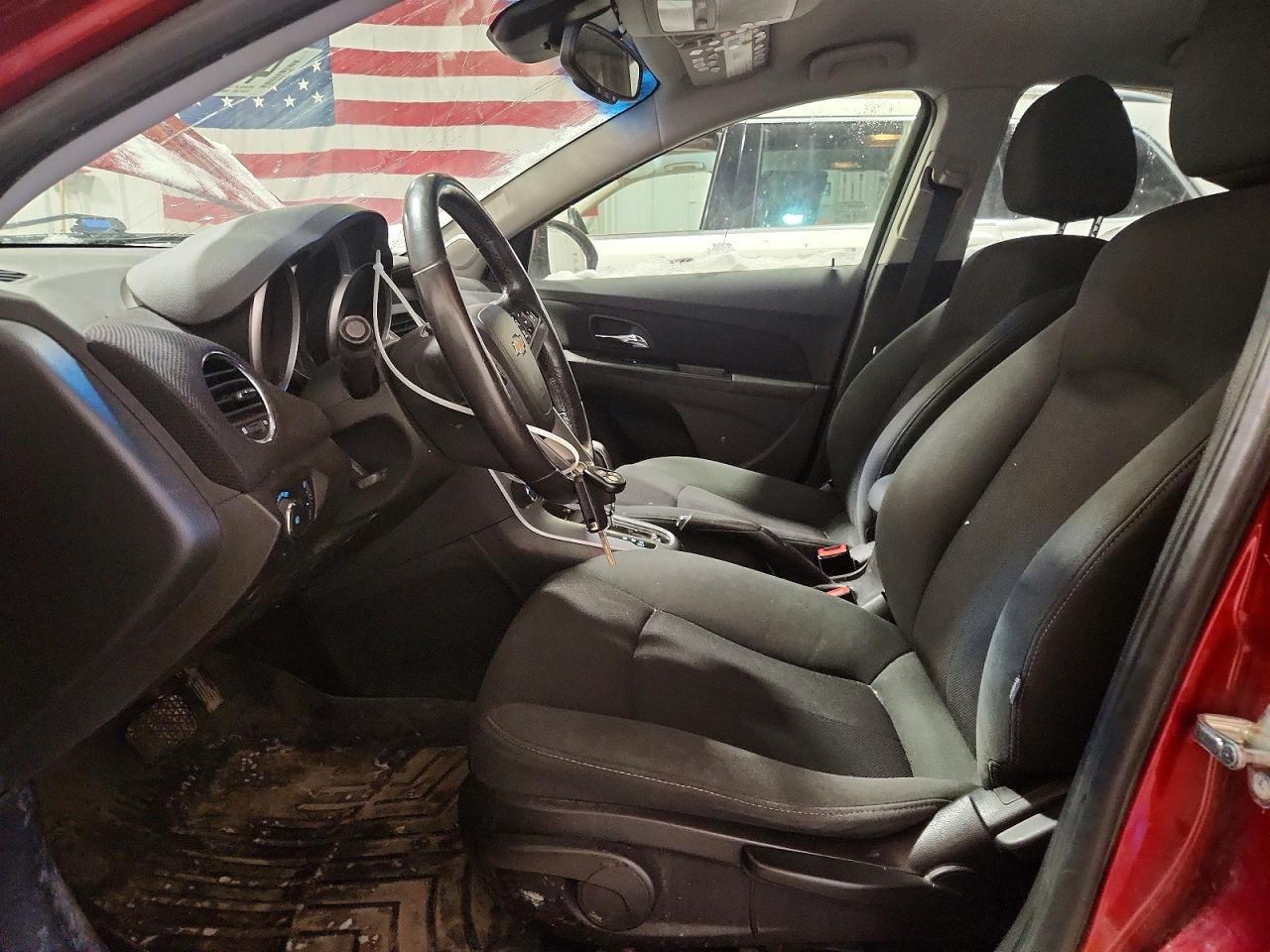 2011 CHEVROLET CRUZE