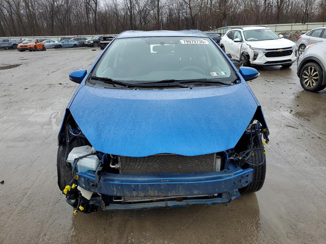 2013 TOYOTA Prius c