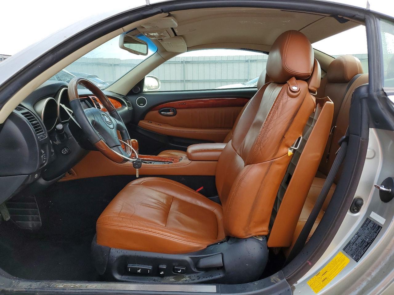 2002 LEXUS SC 430
