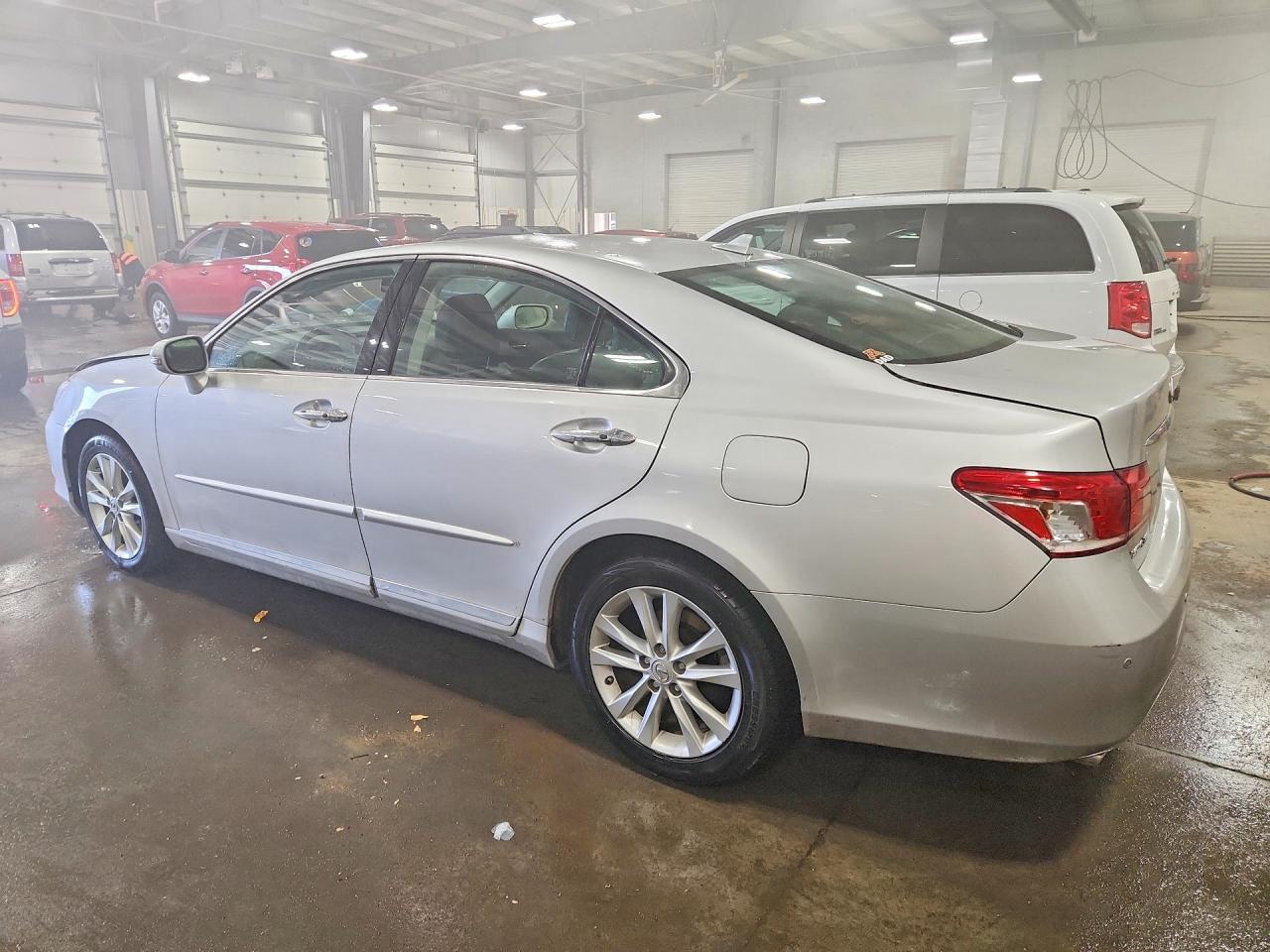 2010 LEXUS ES 350