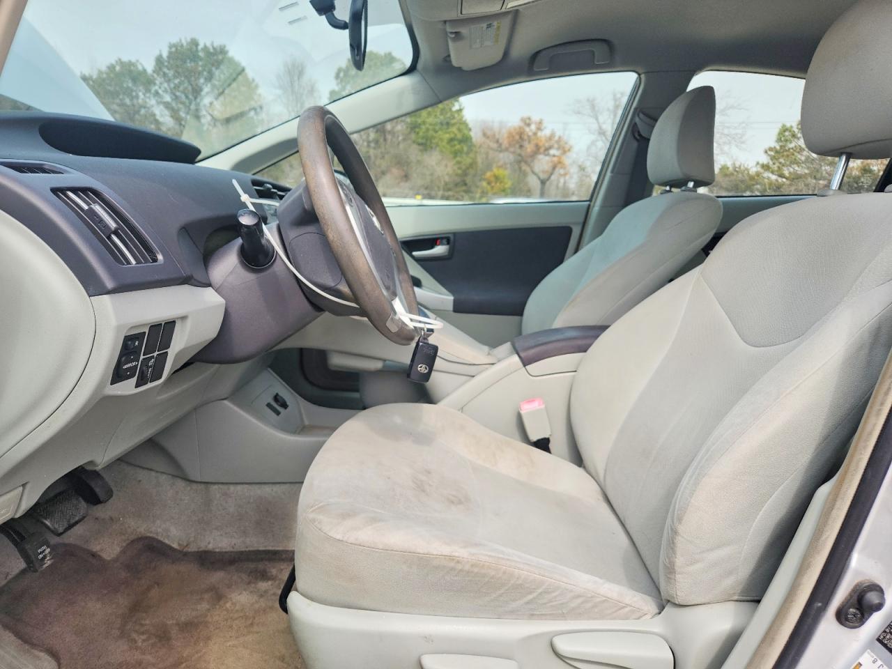 2010 TOYOTA PRIUS
