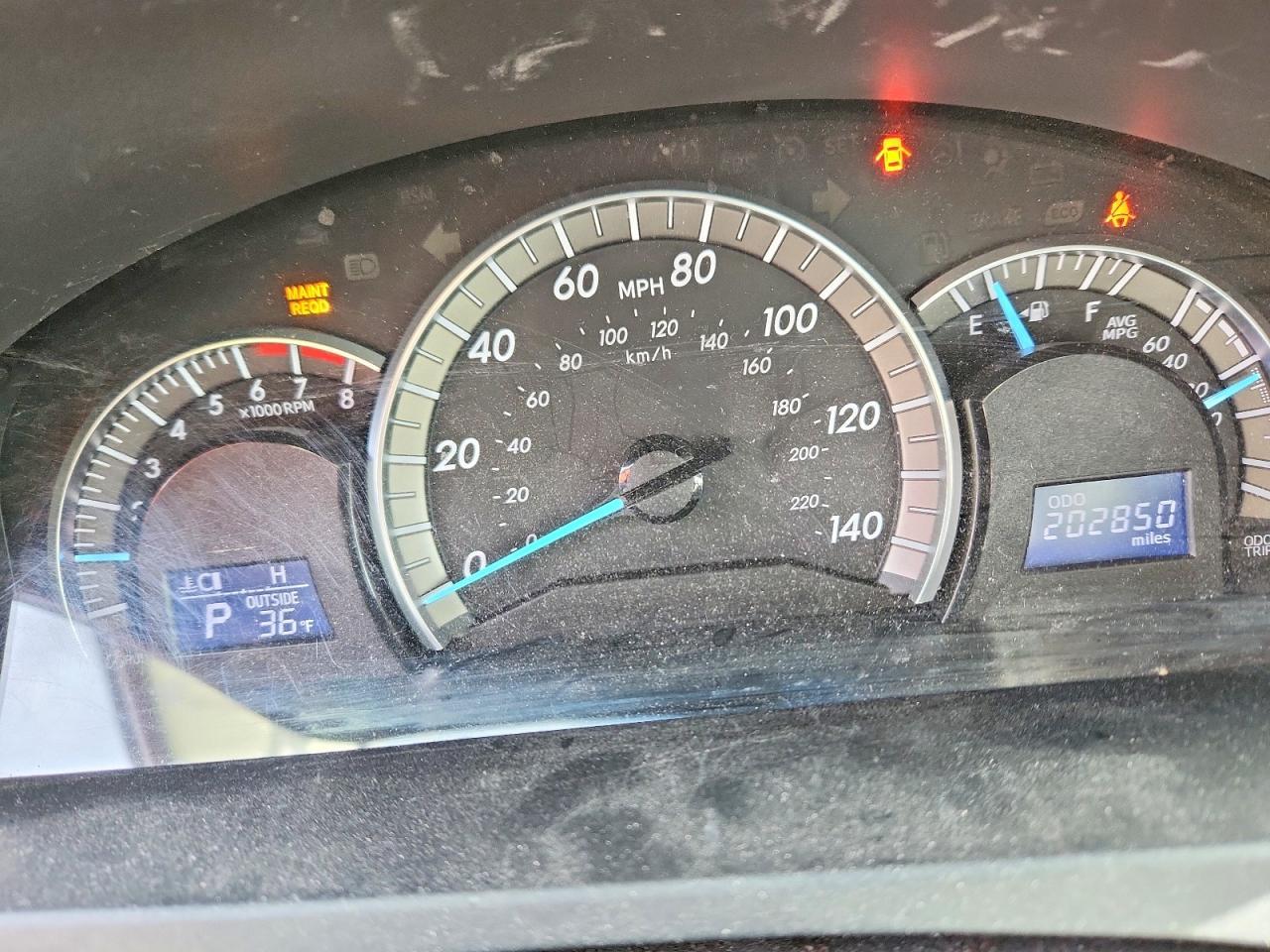 2014 TOYOTA CAMRY