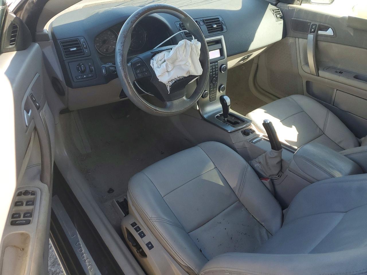 2007 VOLVO C70