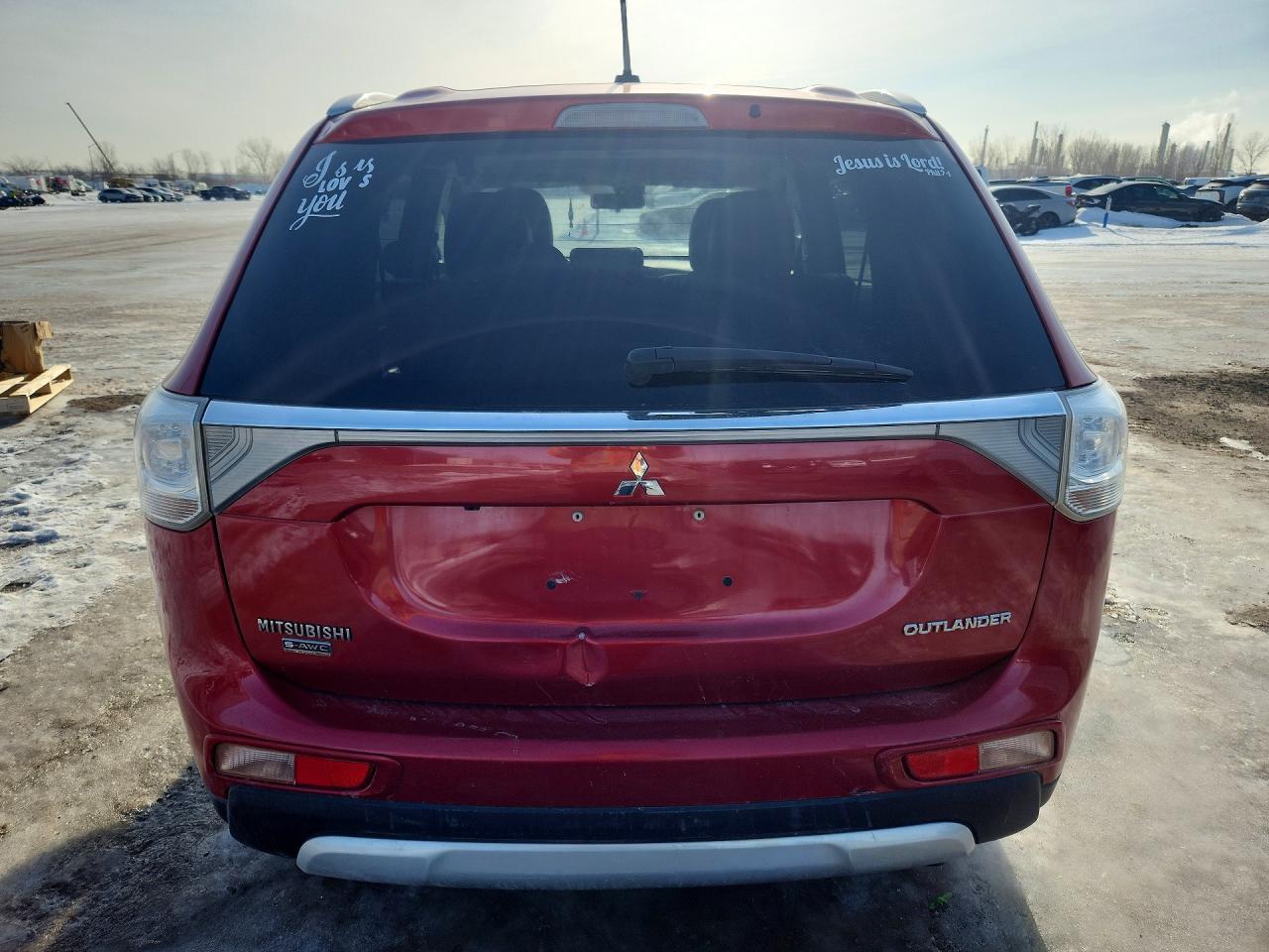 2015 MITSUBISHI outlander