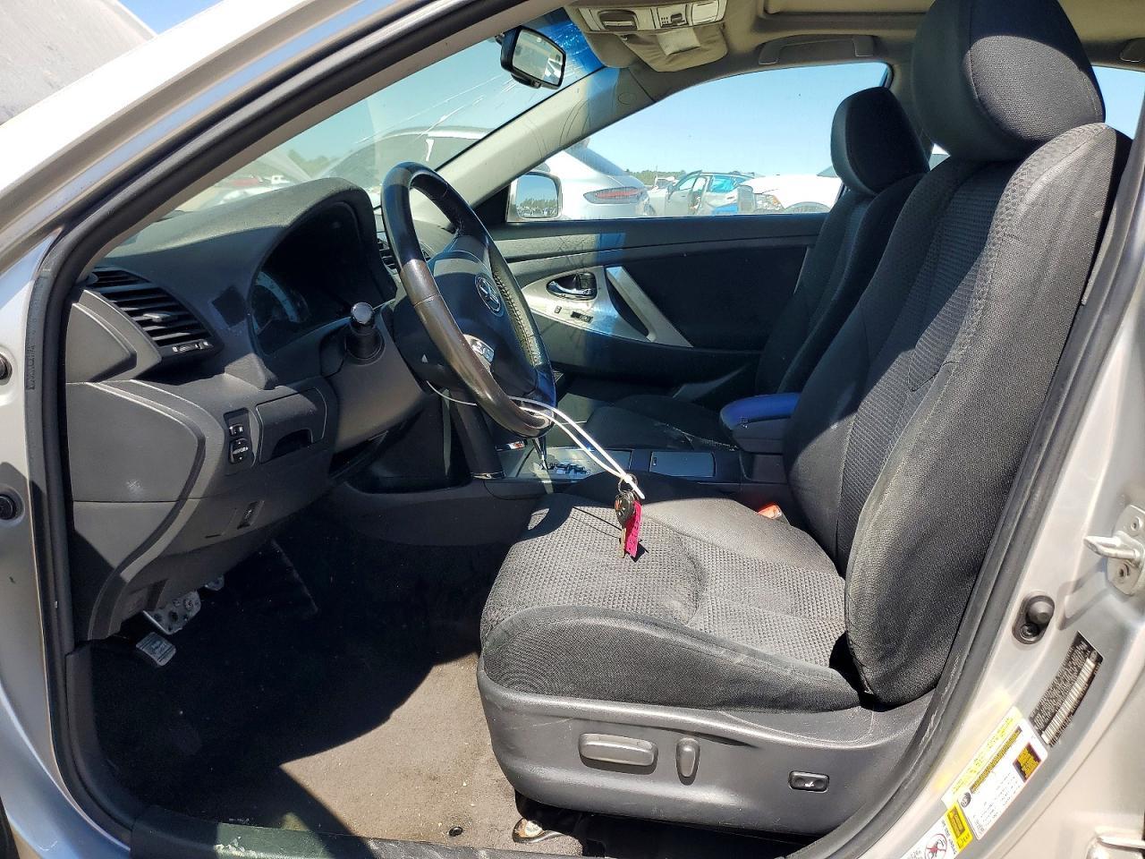 2010 TOYOTA CAMRY