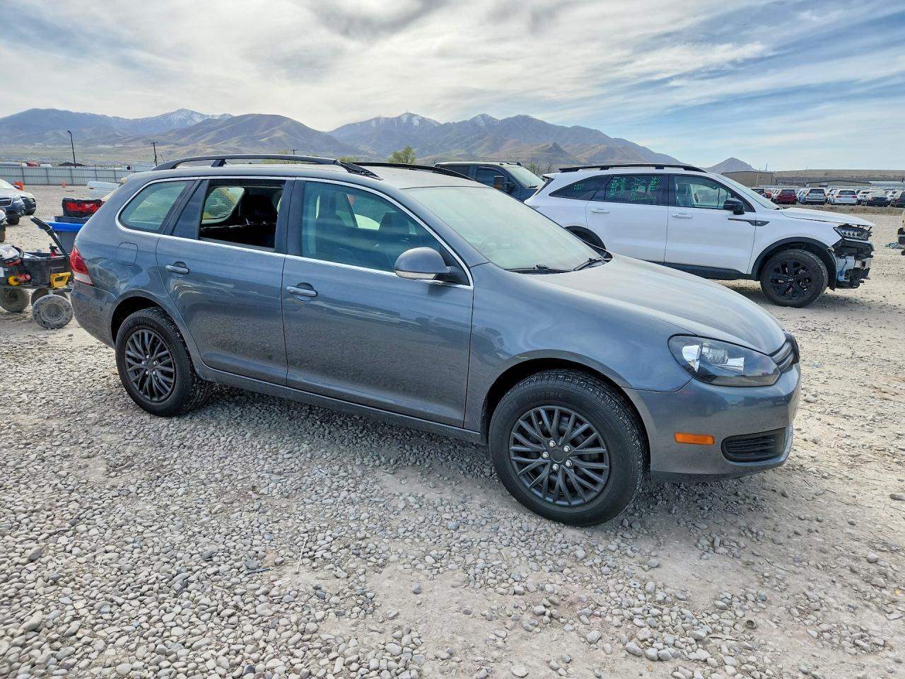 2013 VOLKSWAGEN JETTA