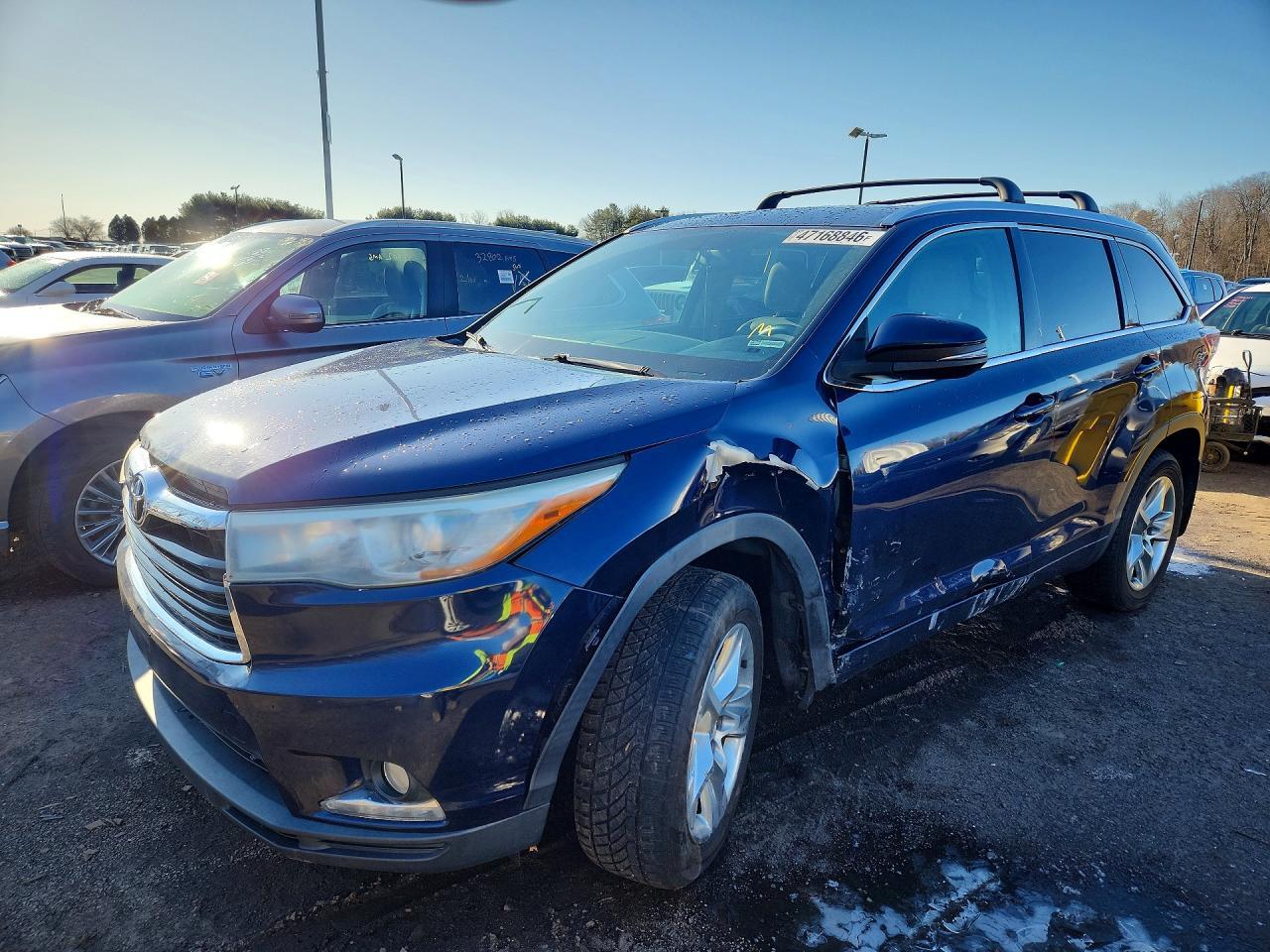 2015 TOYOTA HIGHLANDER
