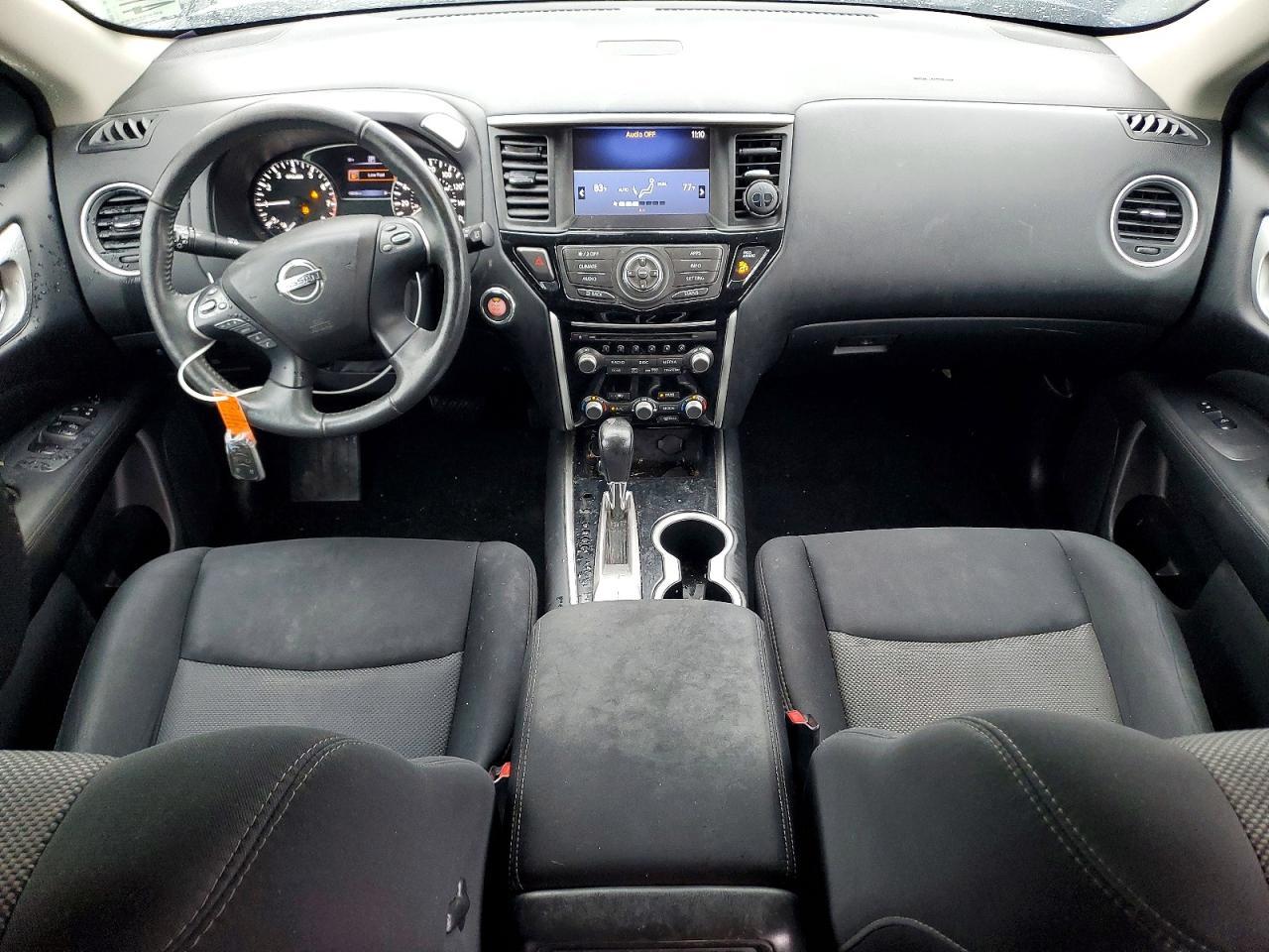 2017 NISSAN PATHFINDER