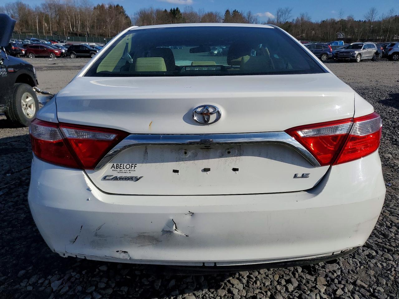 2016 TOYOTA CAMRY