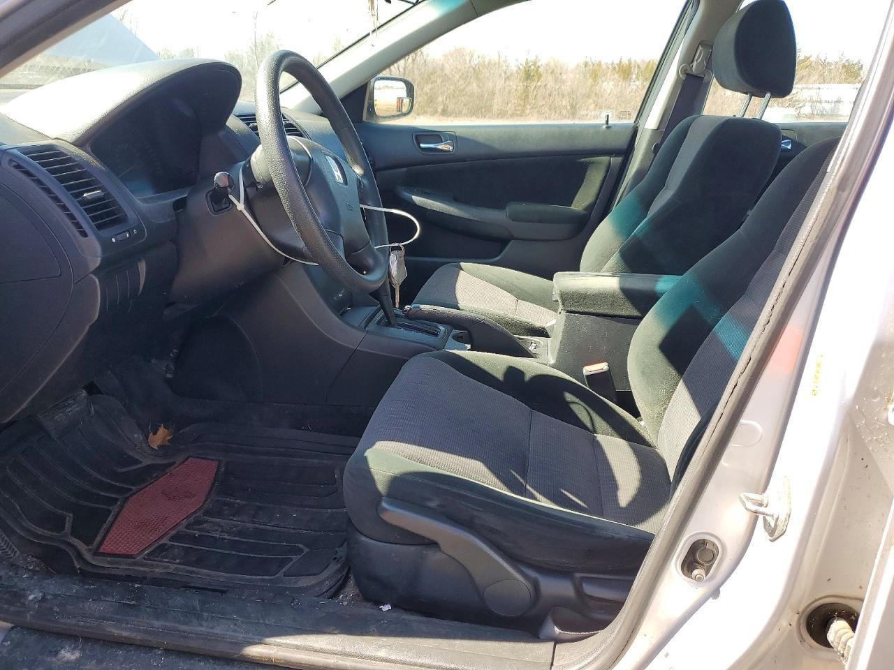 2004 Hond Accord