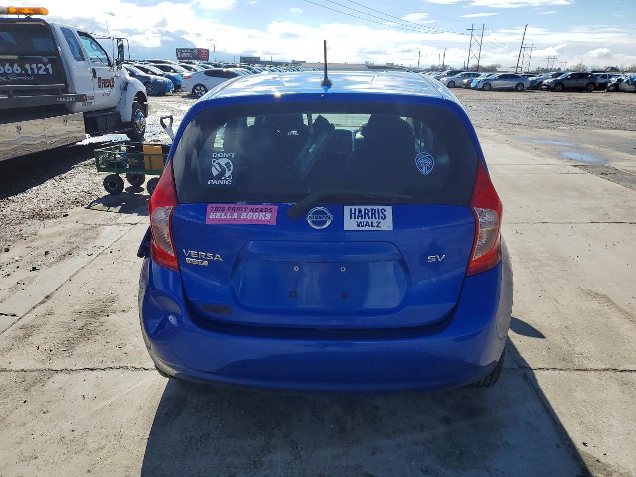 2016 NISSAN Versa Note