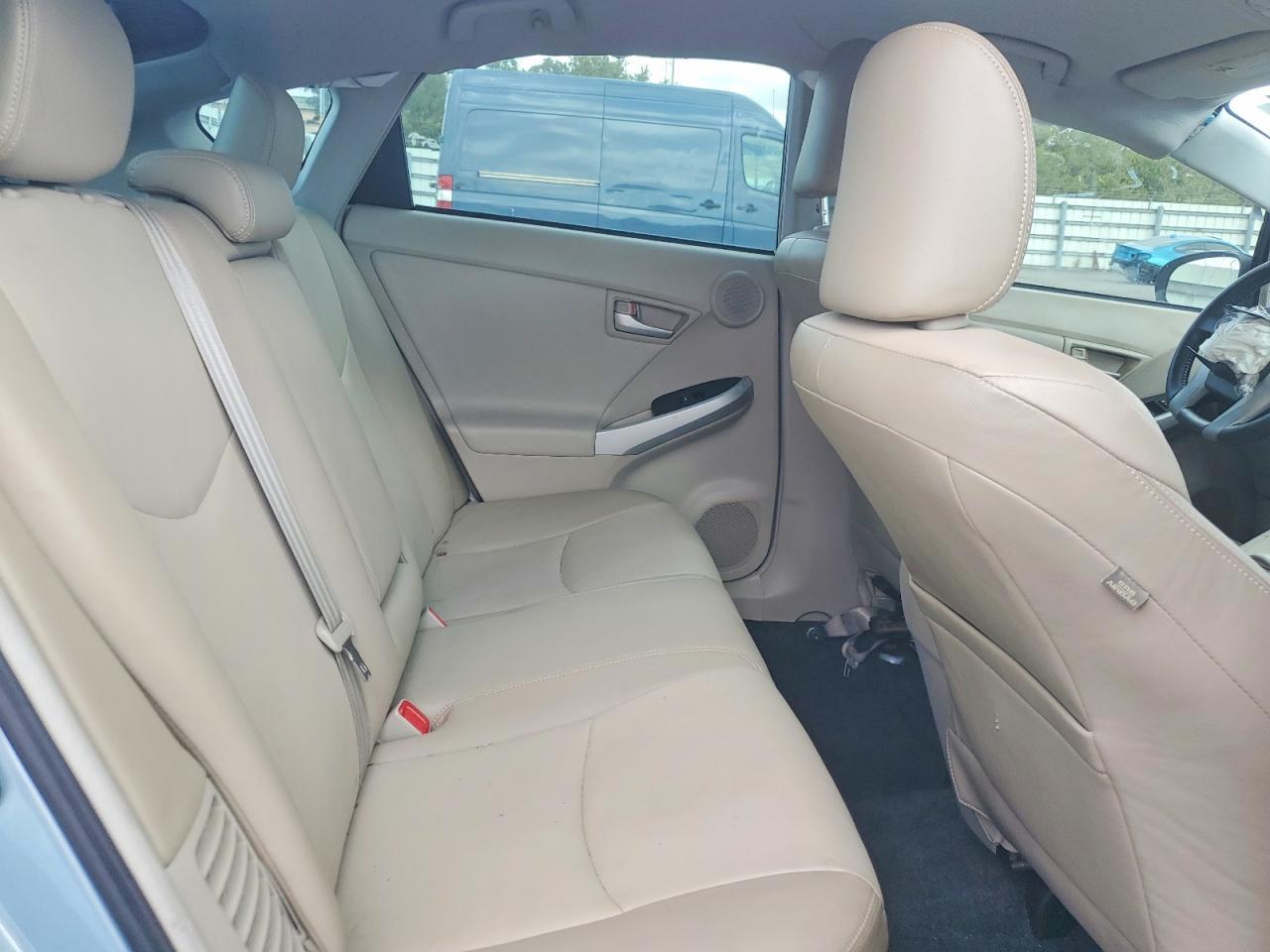 2014 TOYOTA PRIUS