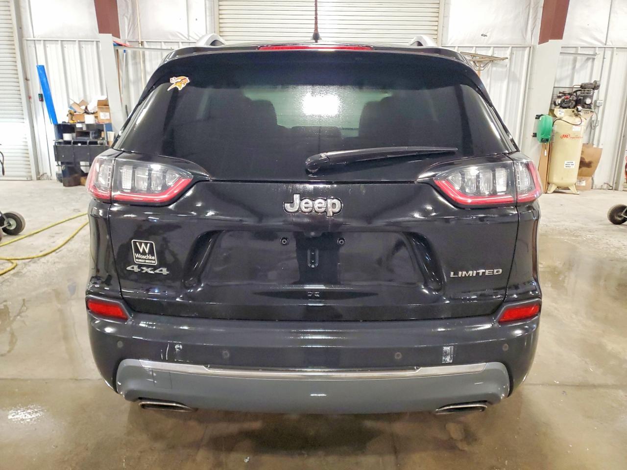 2020 JEEP CHEROKEE