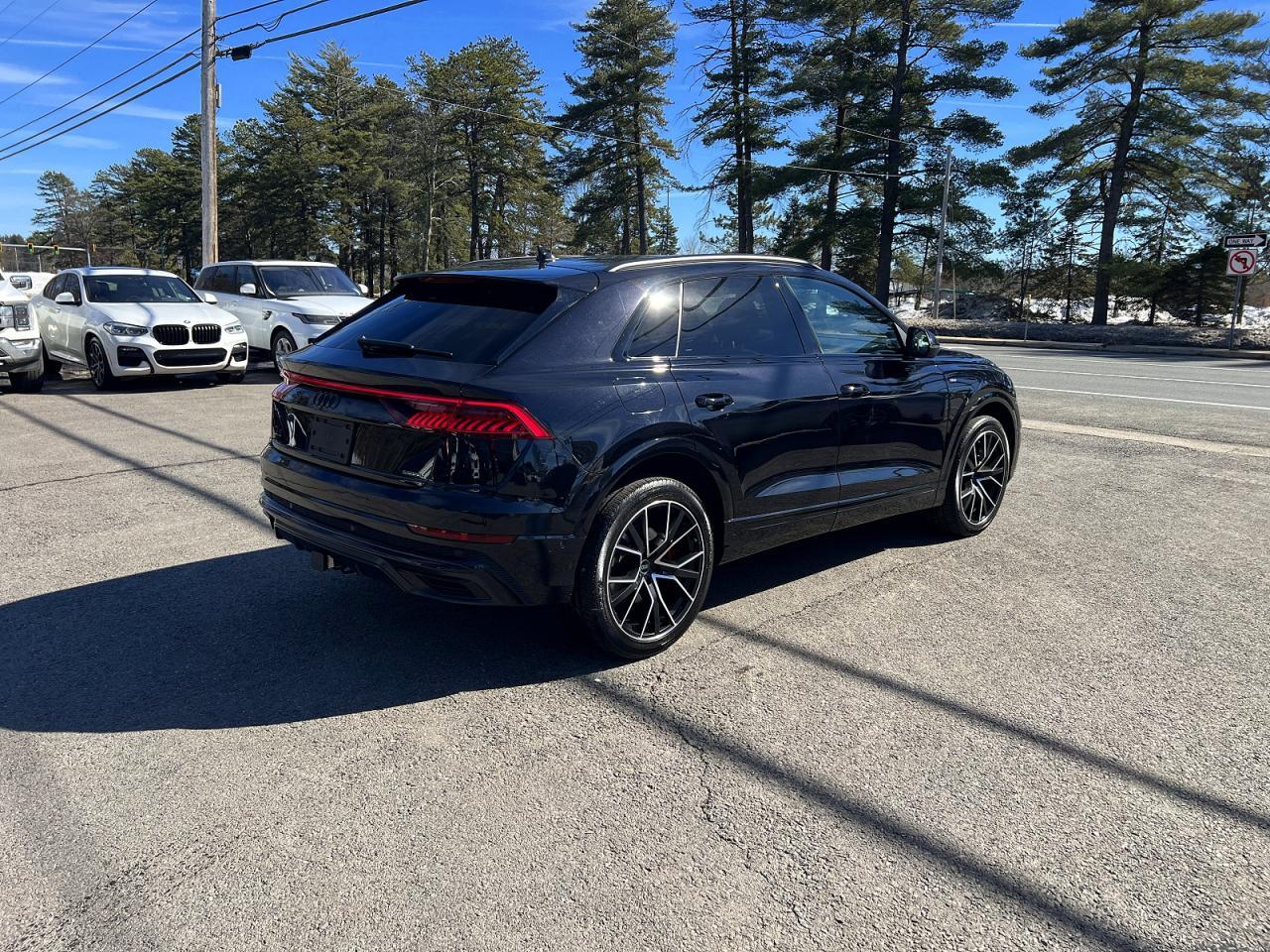 2021 AUDI Q8