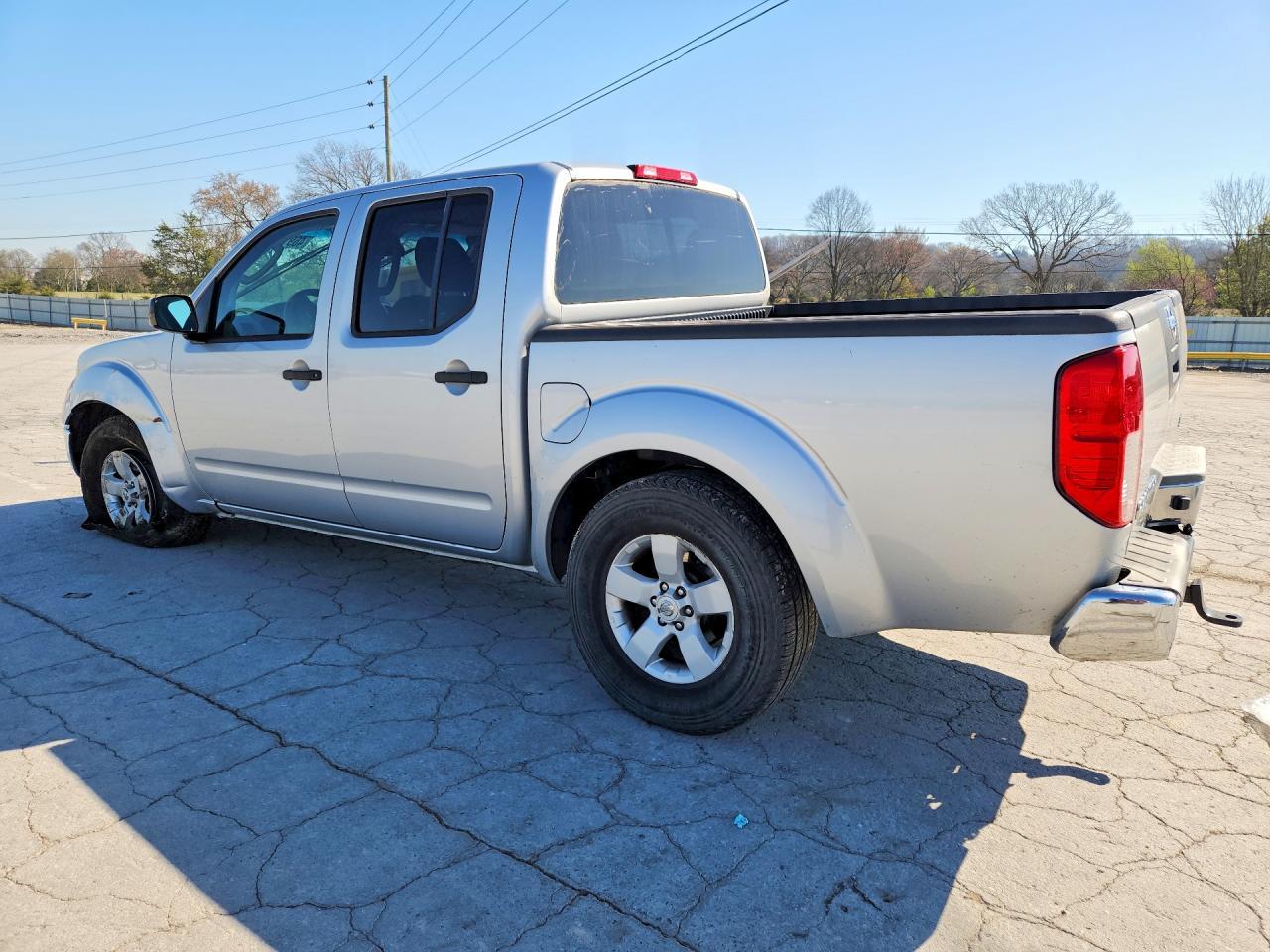 2011 NISSAN Frontier