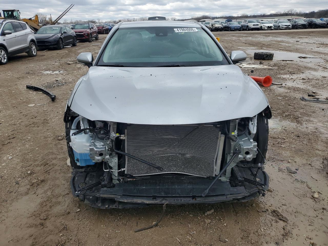 2024 TOYOTA CAMRY