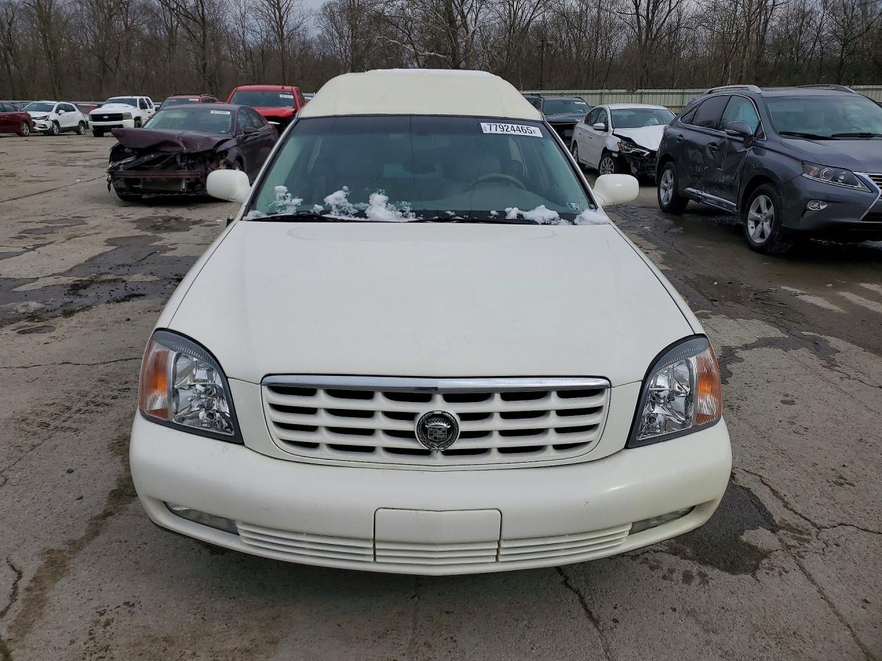 2000 CADILLAC Professional Chassis