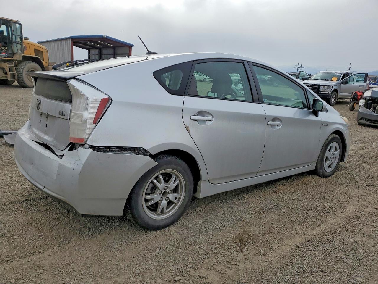 2011 TOYOTA PRIUS