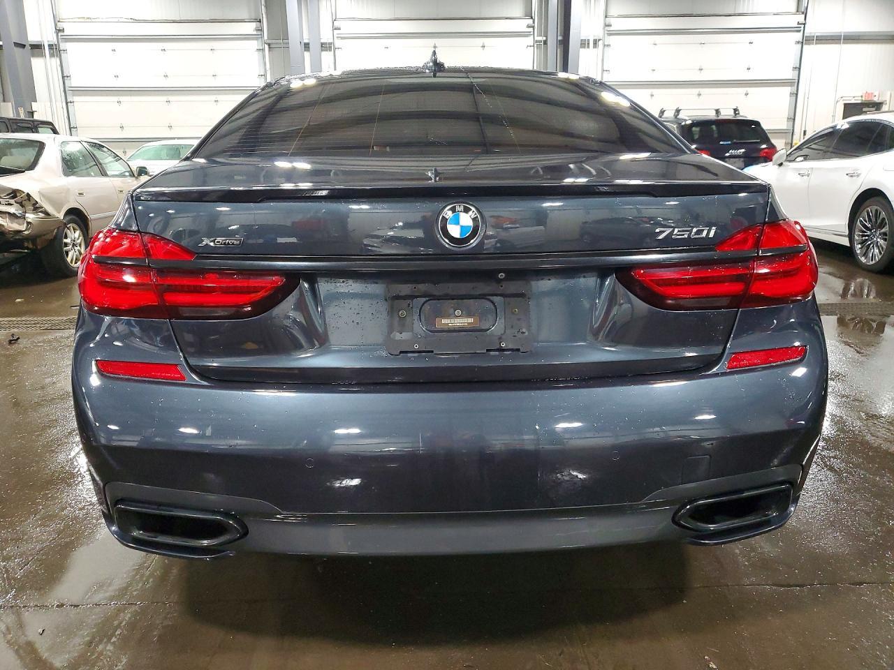 2016 BMW 7 series