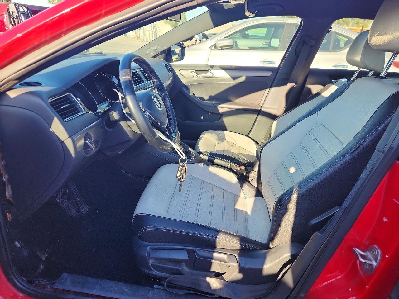 2016 VOLKSWAGEN JETTA