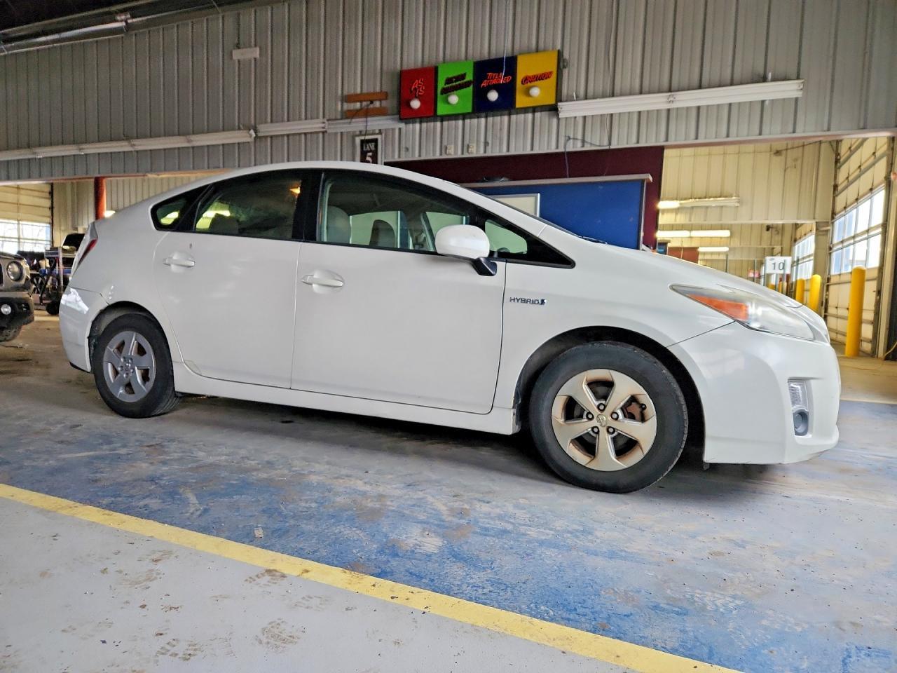 2010 TOYOTA PRIUS