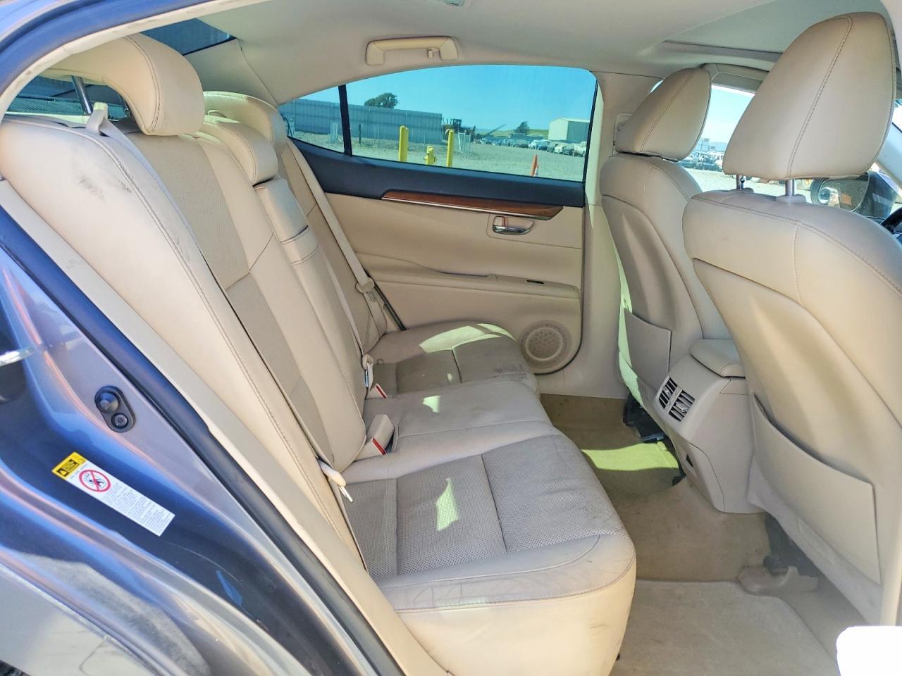 2014 LEXUS ES 300H