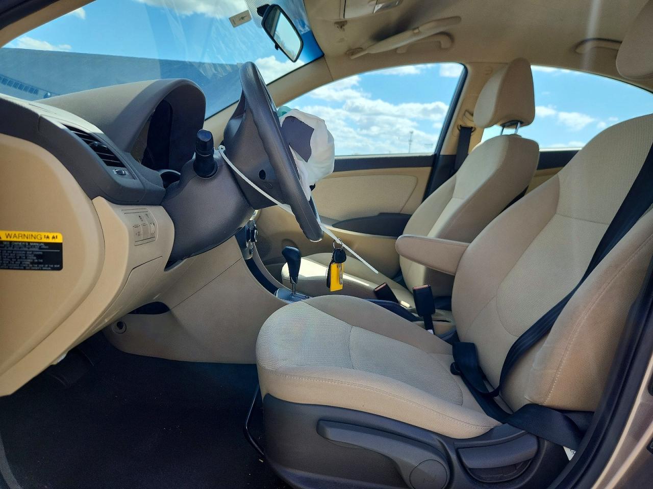 2014 HYUNDAI ACCENT