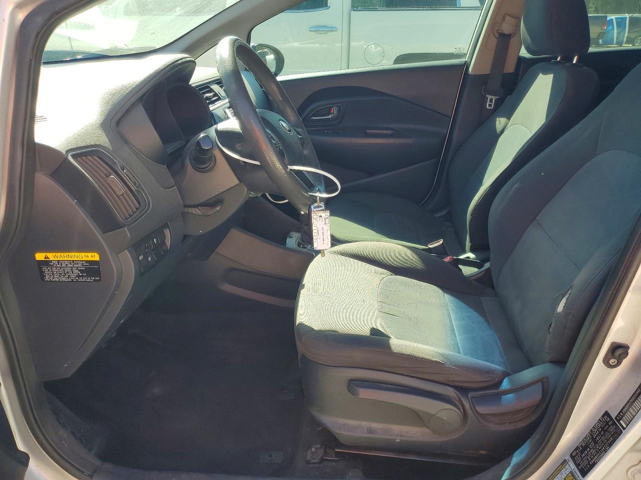 2016 KIA RIO