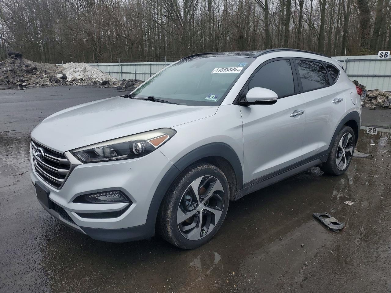 2016 HYUNDAI TUCSON