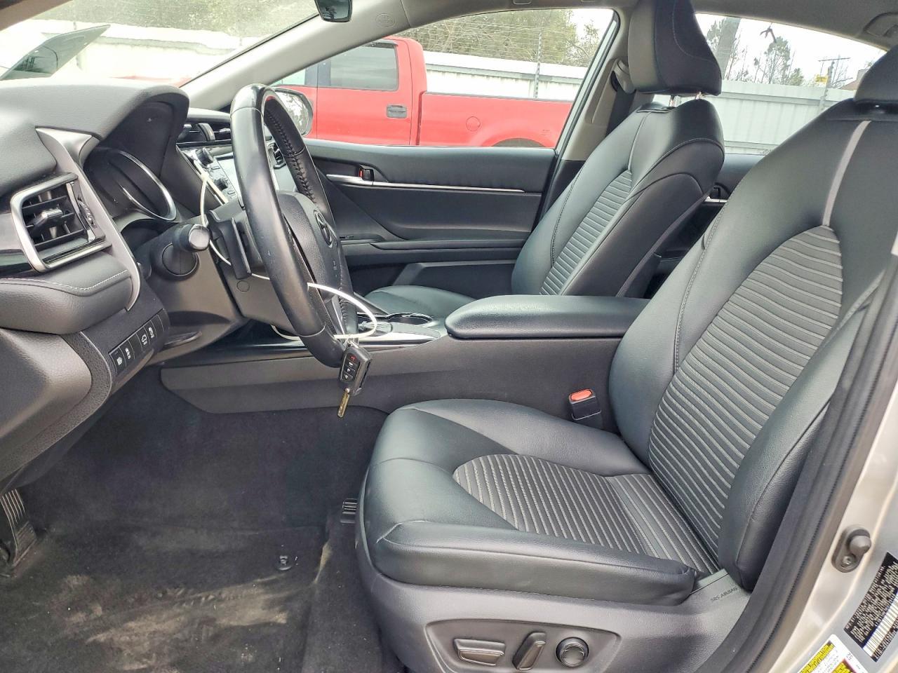 2019 TOYOTA CAMRY