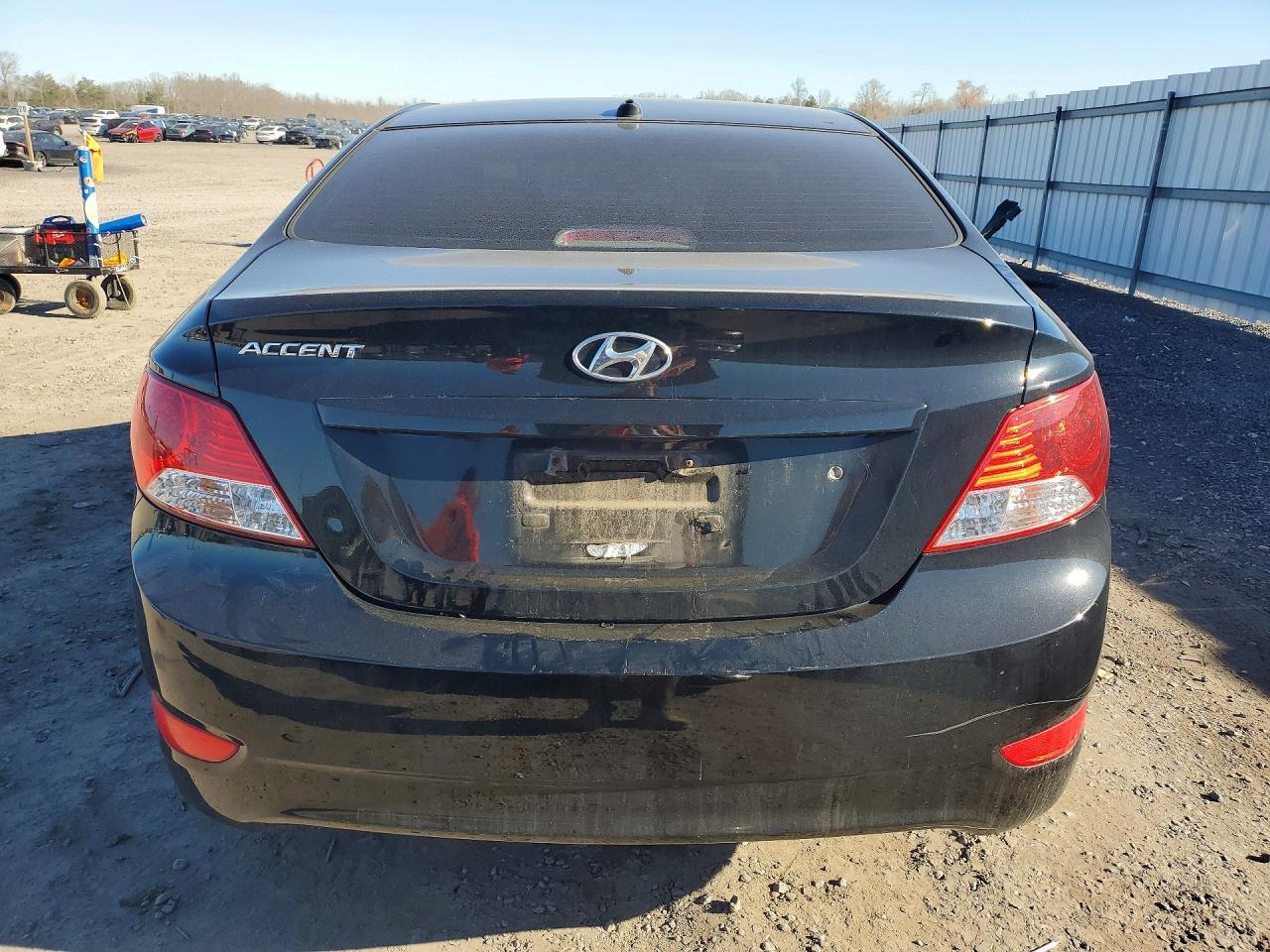 2012 HYUNDAI ACCENT