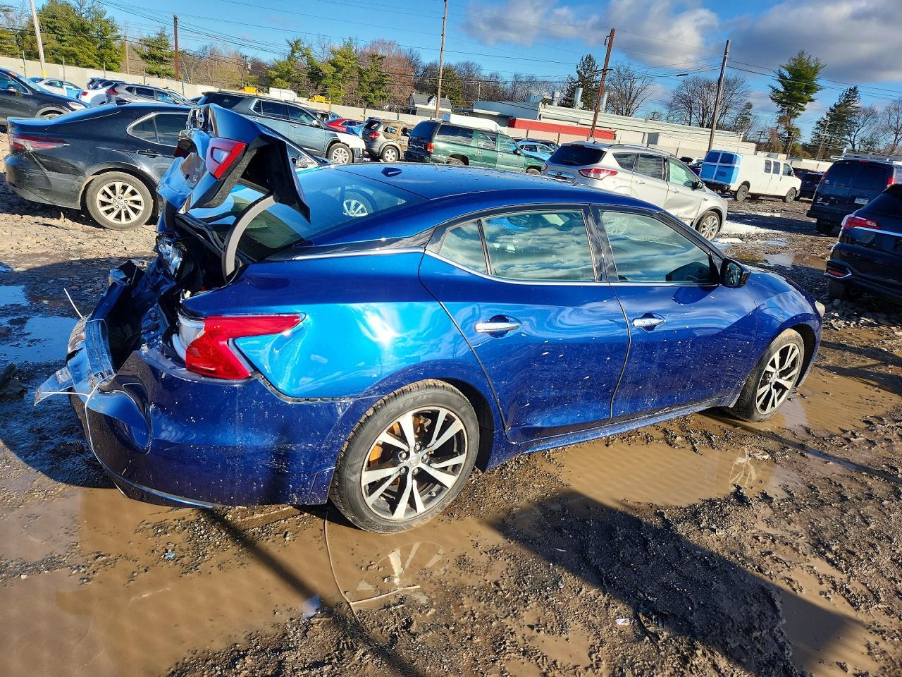 2018 NISSAN Maxima