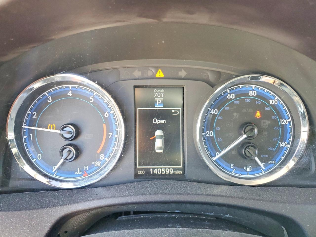 2018 TOYOTA COROLLA