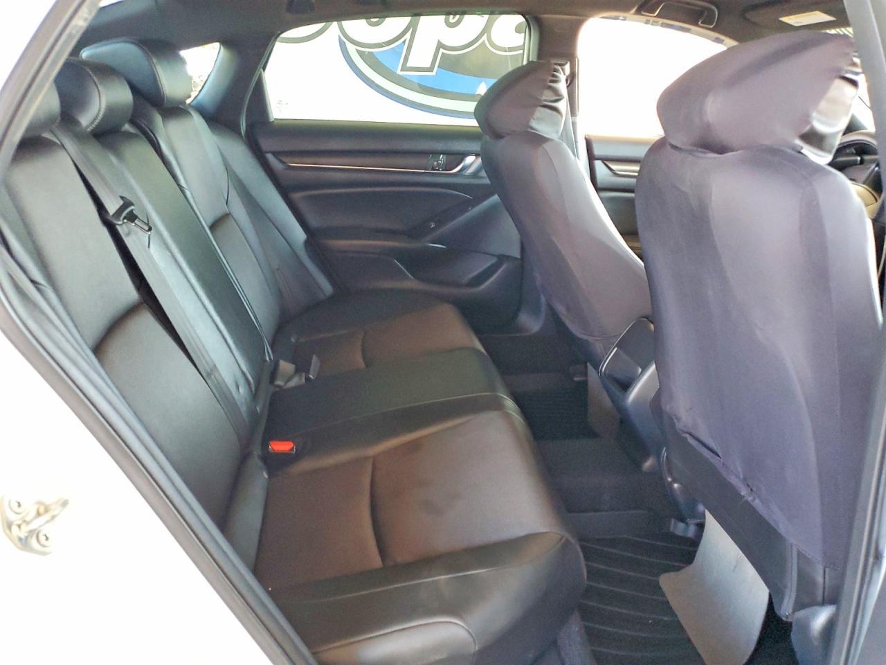 2019 HONDA ACCORD